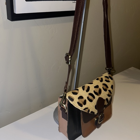 Leopard Hide and Leather Crossbody Satchel Purse - Picture 3 of 12
